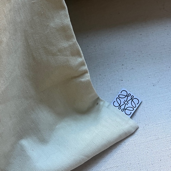 Large Loewe Basket tote. - Picture 3 of 7